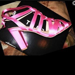 Fuchsia Lace up Ankle Wrap Heel Torrid 12W
